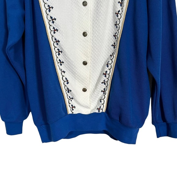 Vintage Koret 80s 90s Cottagecore Embroidered Blue and white collared sweater - Picture 3 of 13